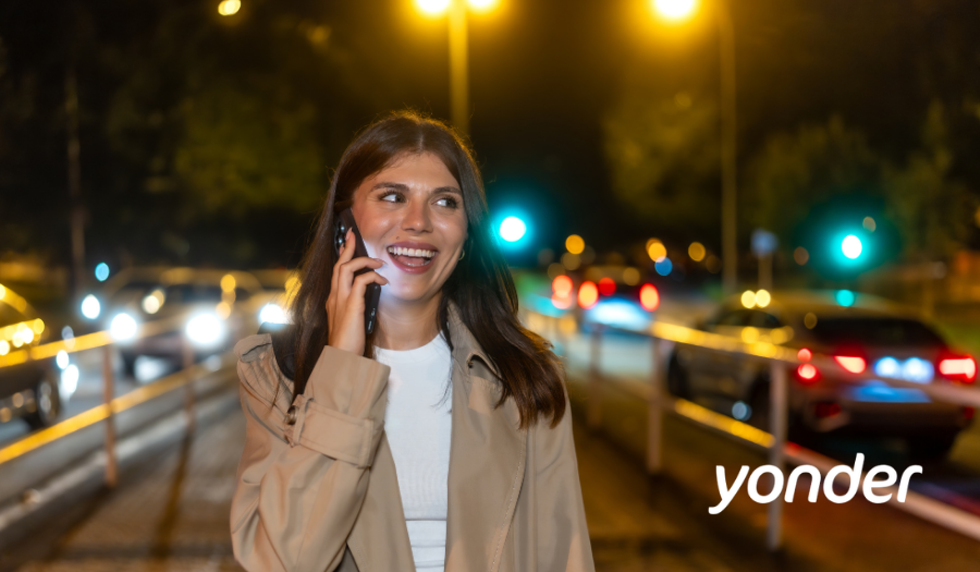 Chat and phone support, at any hour of the day